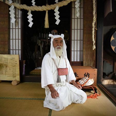 Готель 大聖坊 Daishobo Цуруока Екстер'єр фото